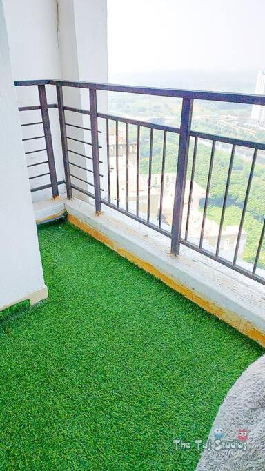 Top Luxury & Couple Friendly Stay Gp By Taj Suites & Studios #New Year Party & Stay Noida Exterior foto